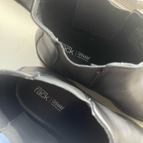 Brand New Nordstrom Chelsea Ortholite Black Leather Boot - Picture 4 of 5